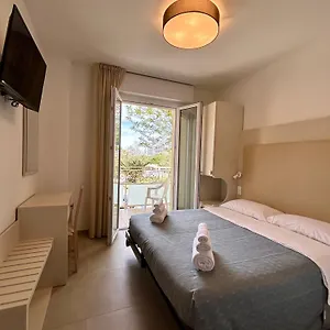 Brigantino 2*, Milano Marittima Italia